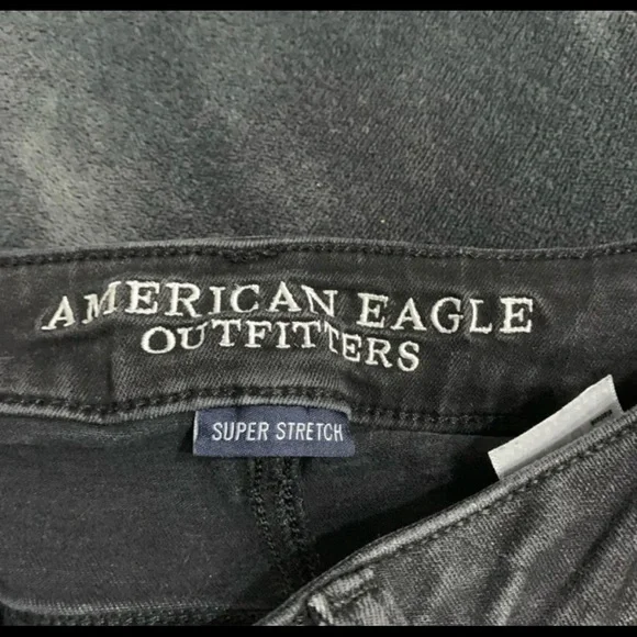 Jeans - Picture 2 of 3